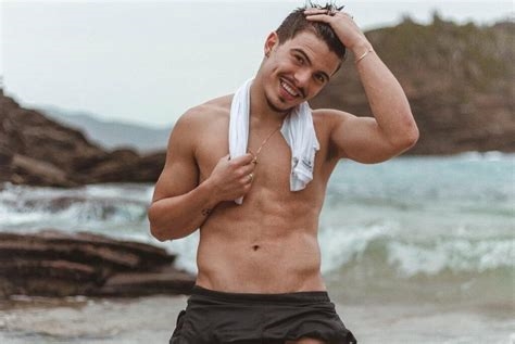 thomaz costa fotos do onlyfans nude